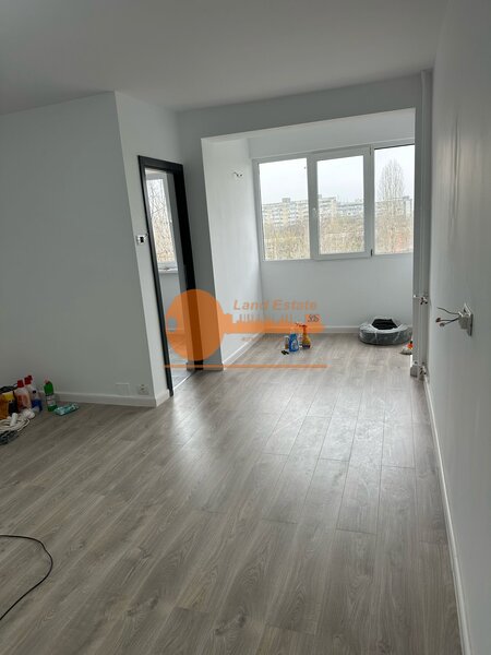 Costin Georgian Garsoniera, Metrou Costin Georgian